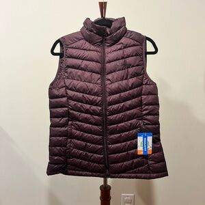 NWT Columbia Chestnut Clearing Vest Omni-Shield Women’s Medium Burgundy
